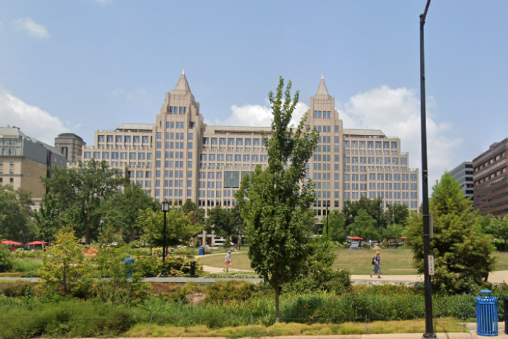 《華盛頓郵報》遭遇史詩級裁員風暴　三成人力出局、品牌面臨空前信任危機