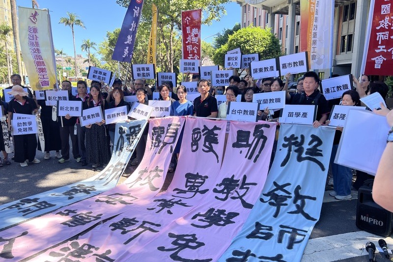 教育部稱調漲監考費卻虛晃一招 教團怒了：老師不是廉價勞工