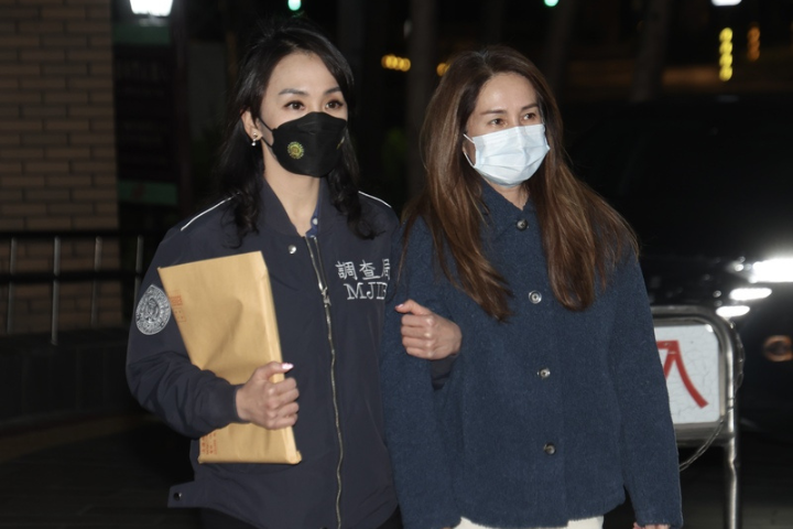 金曲歌王Matzka妻陷高金案！供帳戶給爸爸涉洗錢　訊後50萬交保