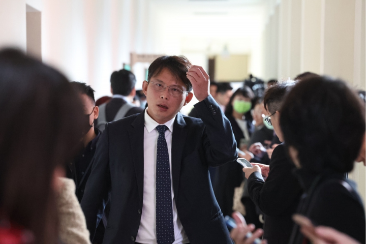 館長槍擊案 寶和會大哥找綠委喬增見、一審無罪 黃國昌：賴清德掃黑淪笑話