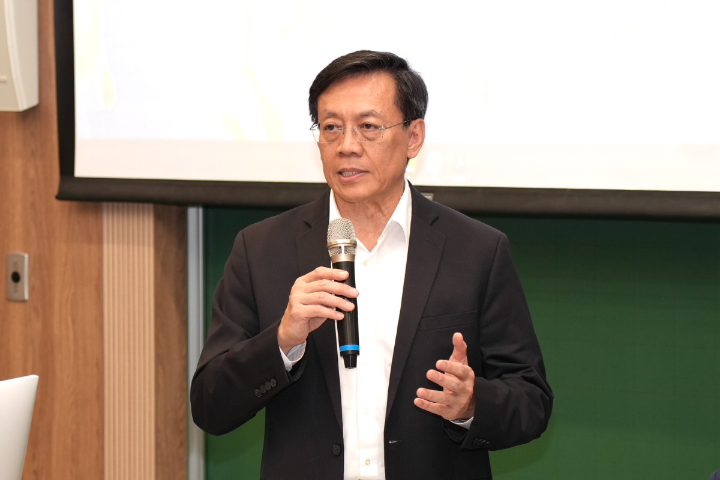劉復國認為，台灣難逃擴大進口美國能源、農產品與軍品壓力，只能爭取合理、對等的條件。圖/記者梁鴻欣攝影