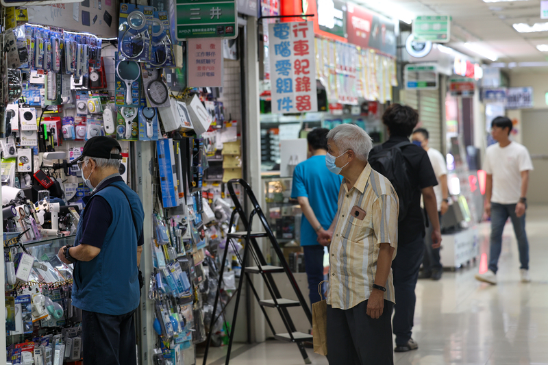 【梅花評論】人均所得超韓    難掩社會危機