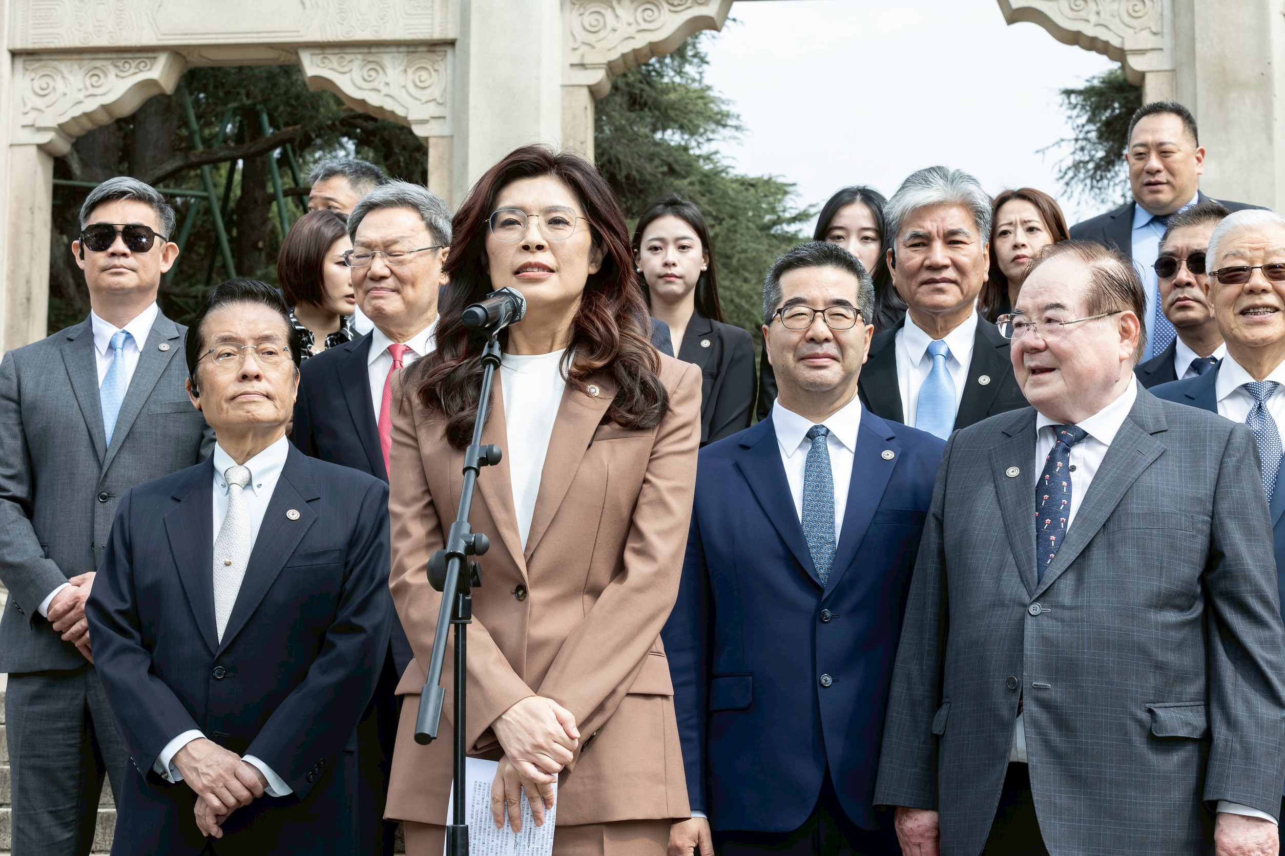 【鄭麗文訪陸】張榮恭：兩岸若是兩國關係　賴總統就廢掉海陸兩會