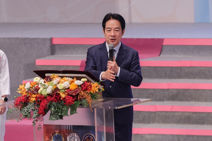 護理界怒吼奏效！賴清德宣布三班護病比提前明年520上路