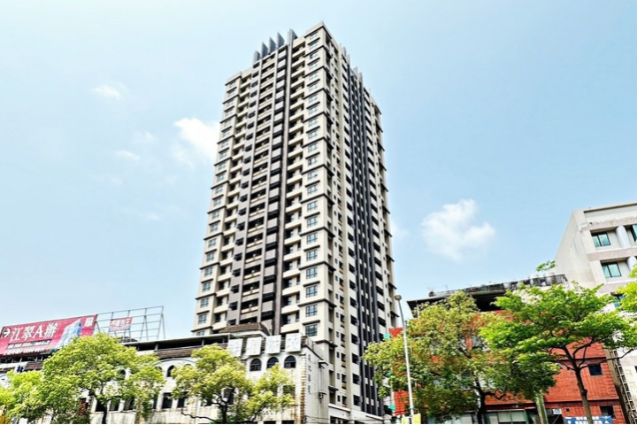 社宅依規退租惡鄰　綠議員介入「緩衝3個月」　受害住戶發不自殺聲明
