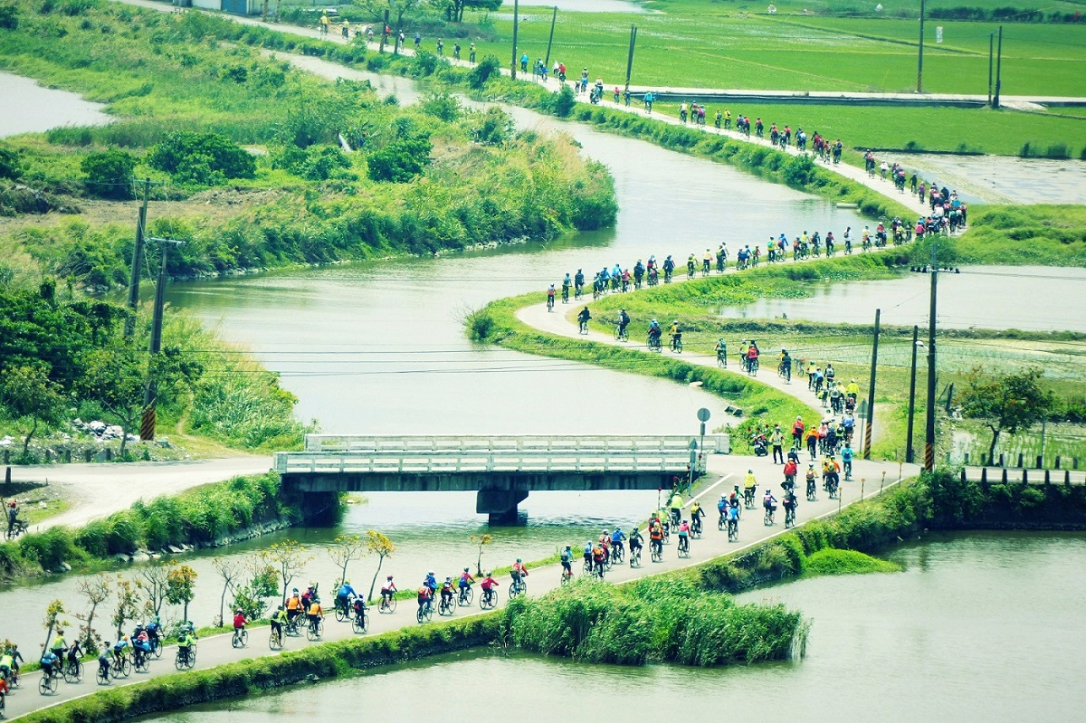 羅東社大提供的BIKE媽祖古廟 騎求平安。圖/取自教育部網站