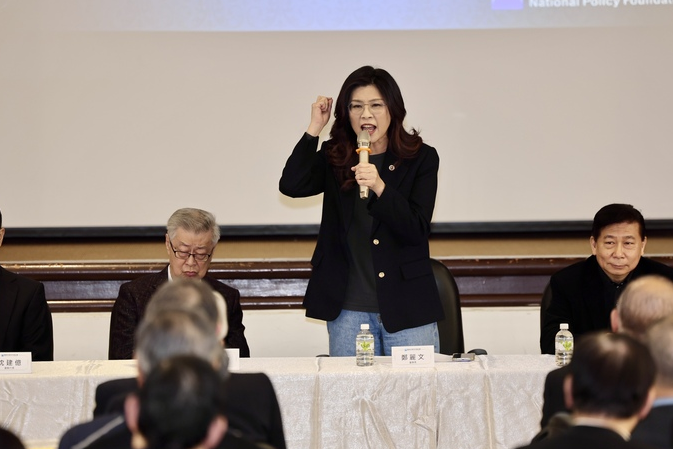 爭議不斷民調低迷自家人不挺　傳國民黨暗潮洶湧想逼宮鄭麗文