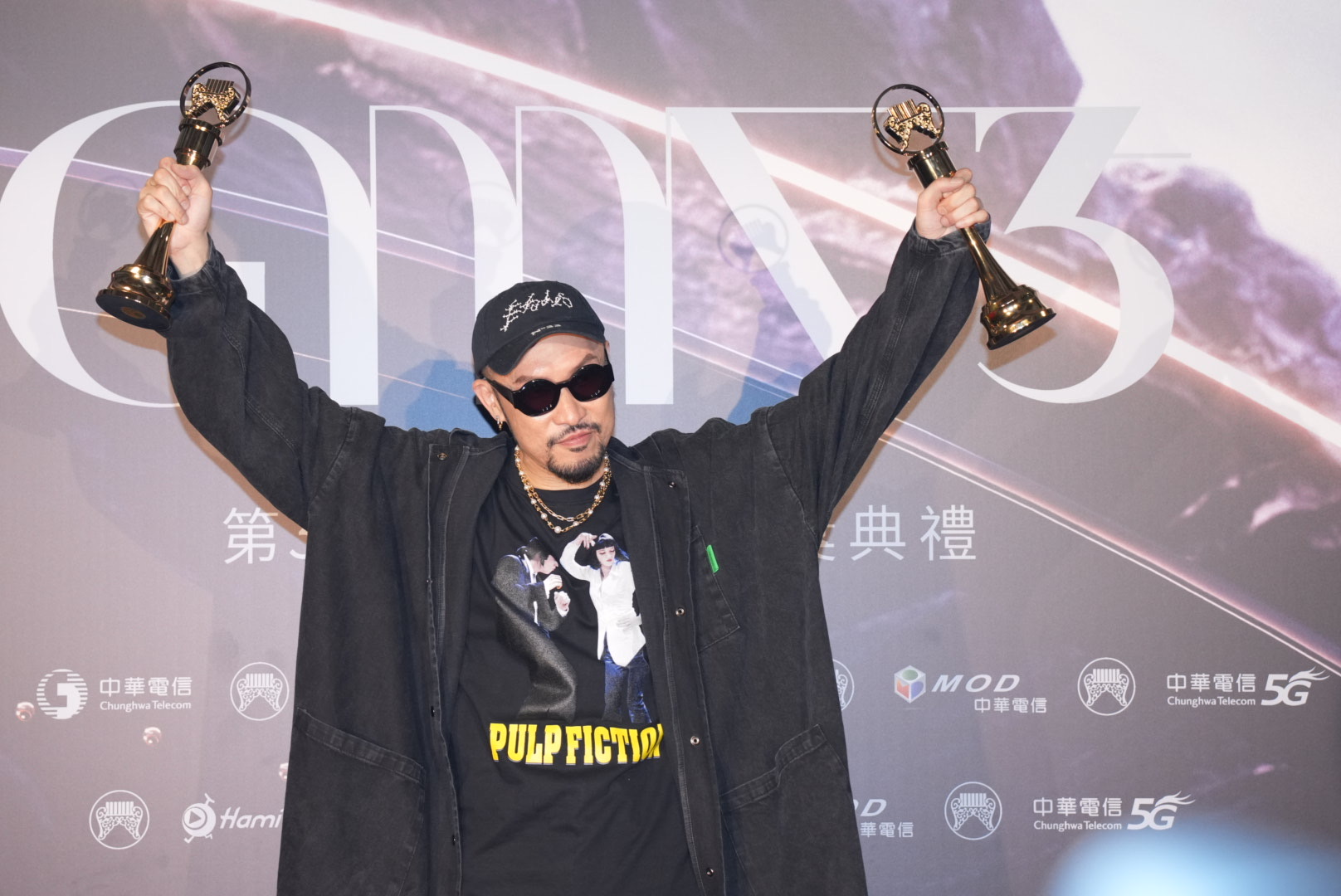 MC HotDog熱狗拿下最佳作詞人和華語最佳男歌手。圖/陳思豪攝