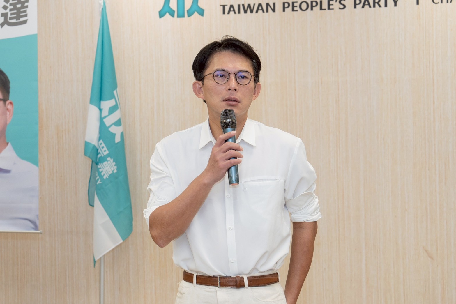 被問是否選彰化縣長　黃國昌話沒說死 