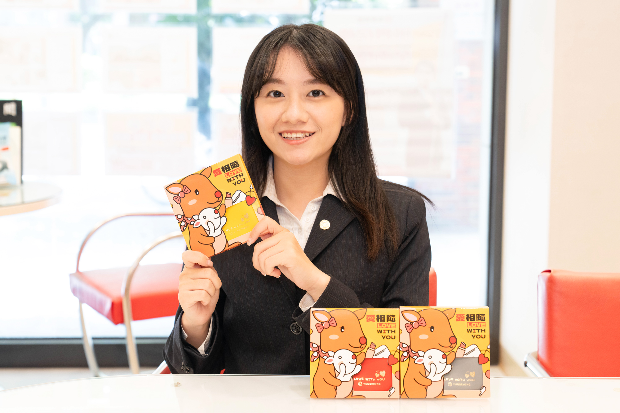 永慶房屋母親節預約賞屋「送彈口隨行袋」  再推AI智慧找房