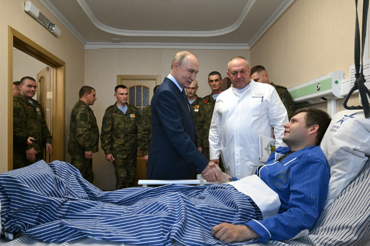 俄試射可搭載核彈頭超級魚雷「波塞冬」 普丁稱「大獲成功」