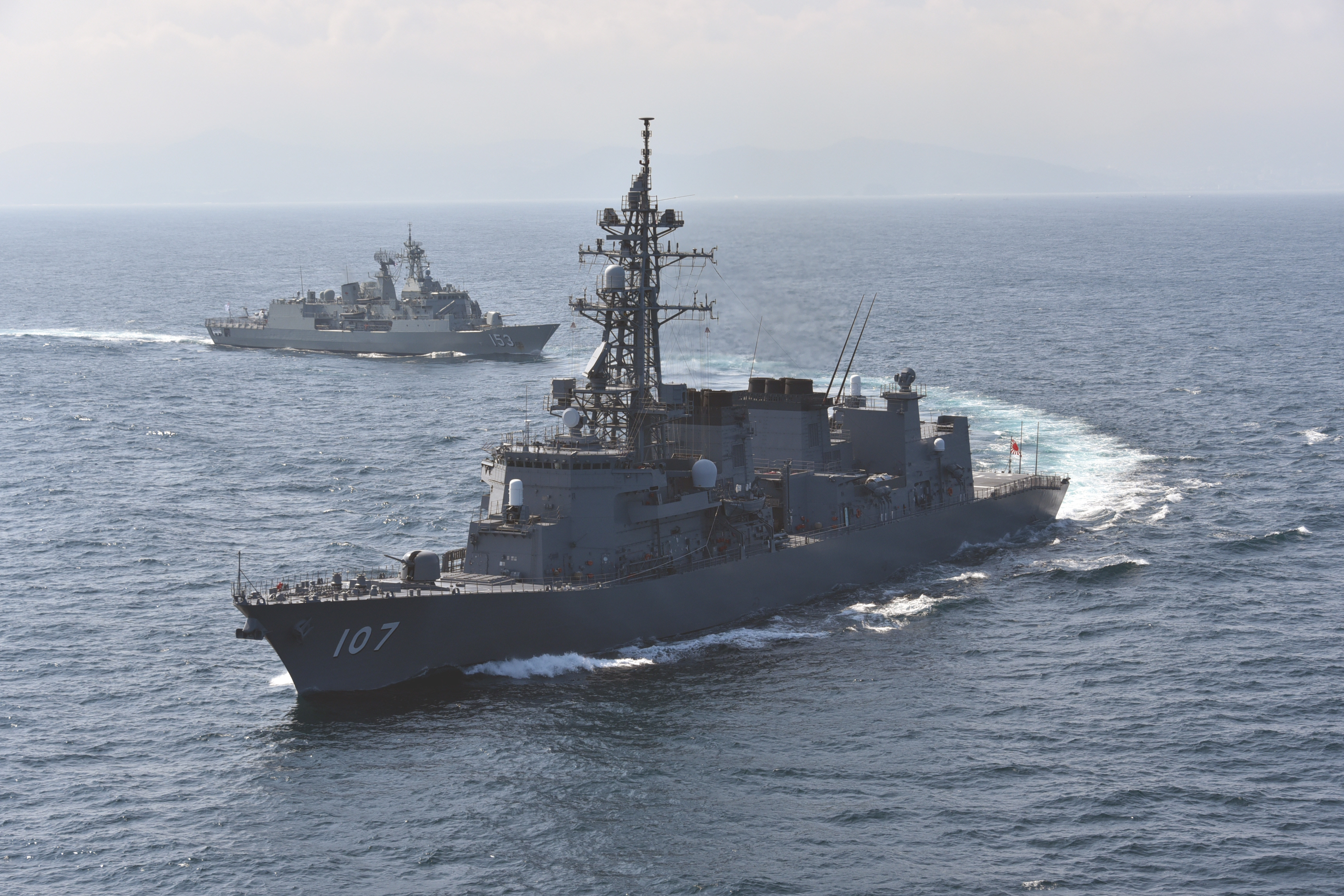 【張競專欄】解析日艦穿越臺海操作手法