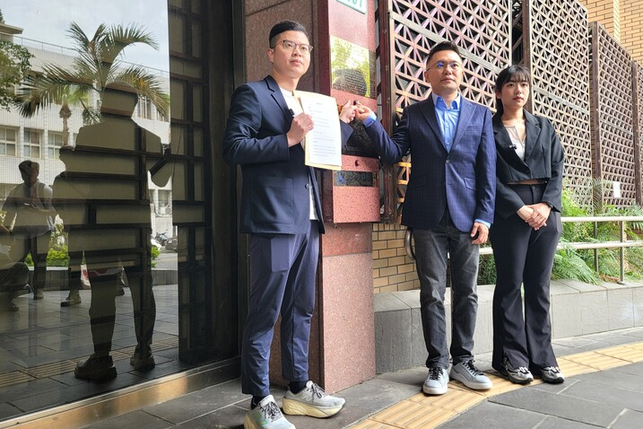 【楊楚光短評】公車私用    民進黨也搞雙標