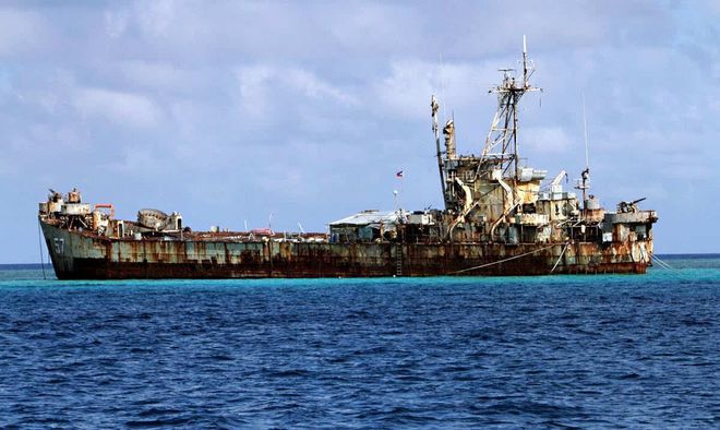 菲律賓將廢棄船艦「馬德雷山號」放置仁愛礁海岸，引發中菲不斷衝突。圖／取自網易