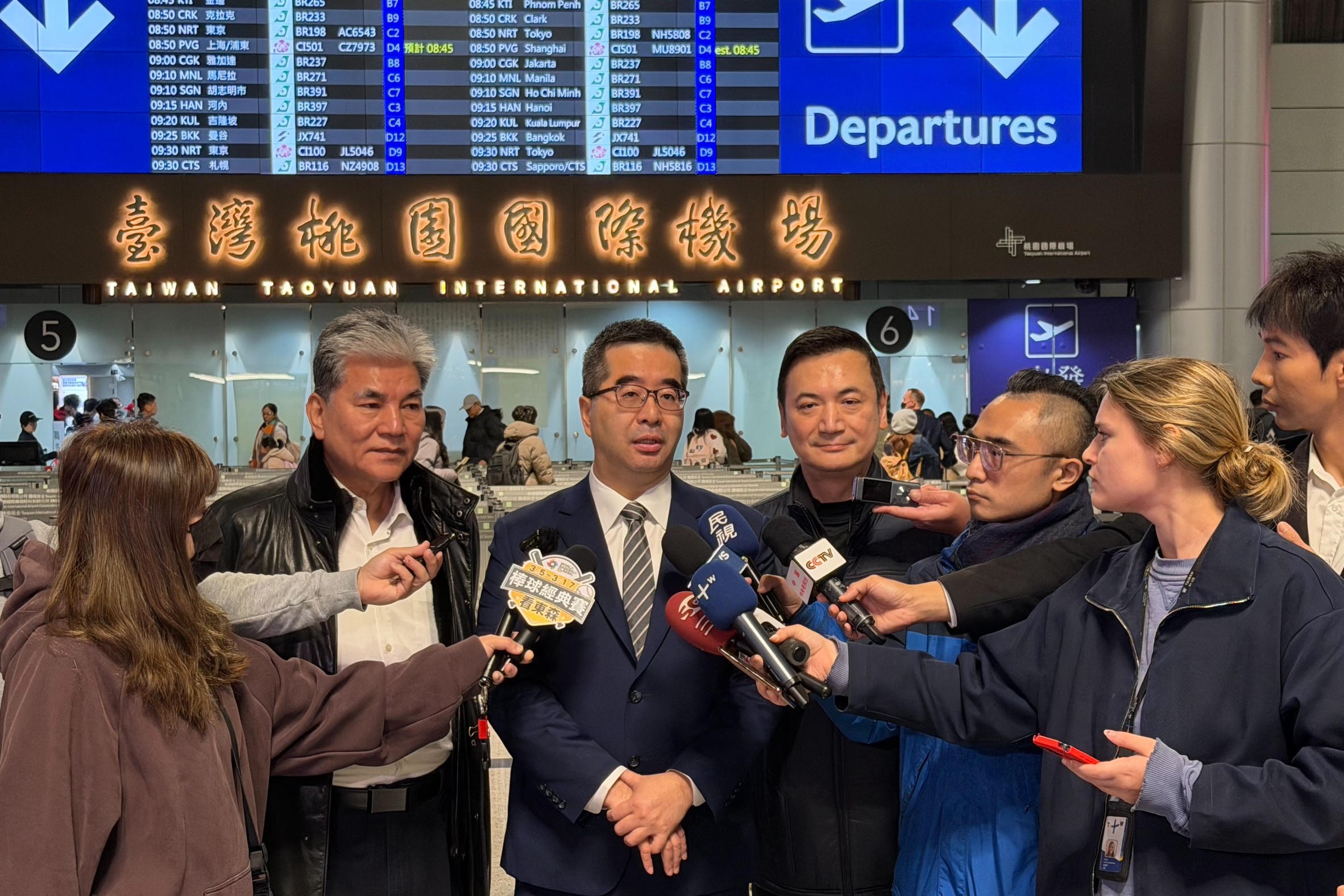 蕭旭岑北京行前受訪：此行重要使命是締造兩岸和平