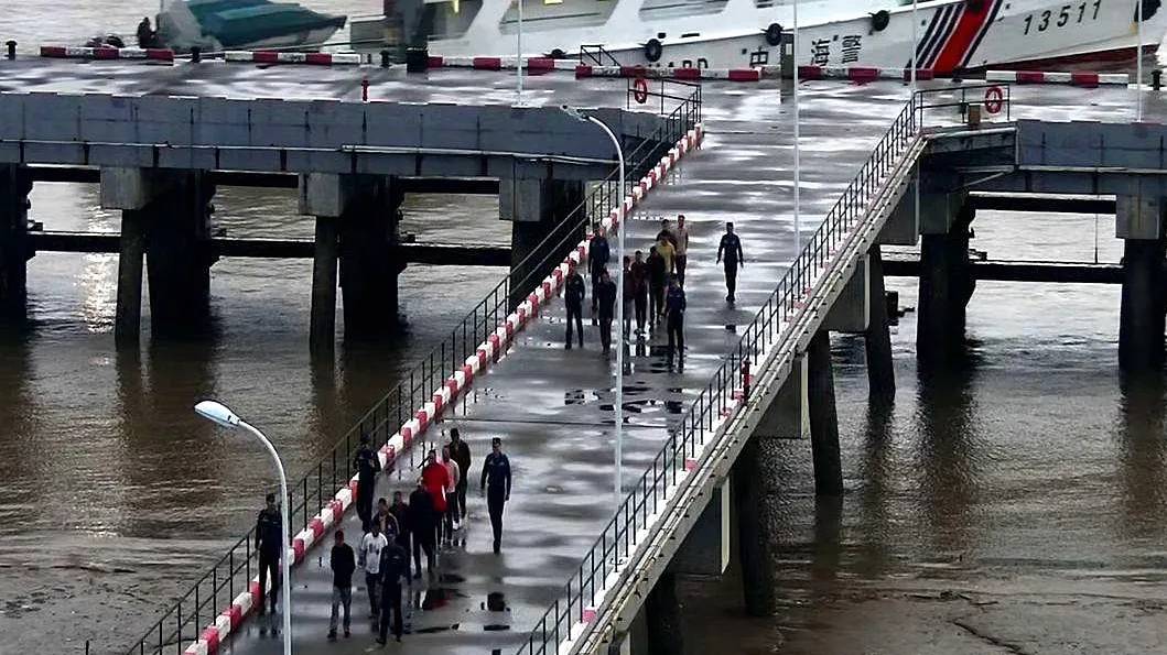 大陸海警6月28日公布違反禁漁令的大陸漁民。圖/取自中國海警公眾號