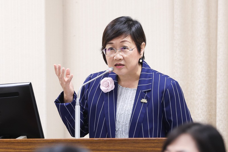 【快訊】攜兒出差黑料連環爆　徐佳青請辭了　