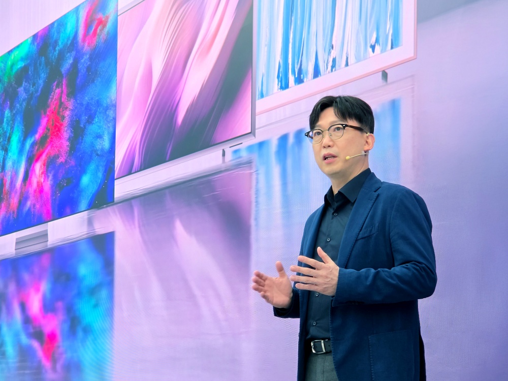 三星電子視覺顯示事業部總裁容錫佑4月15日坦承，中國市場的確面臨諸多挑戰。圖/取自三星電子