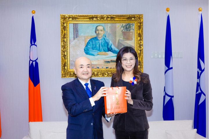 鄭麗文首會日本交流協會代表　片山和之力挺：期待國民黨主席訪日