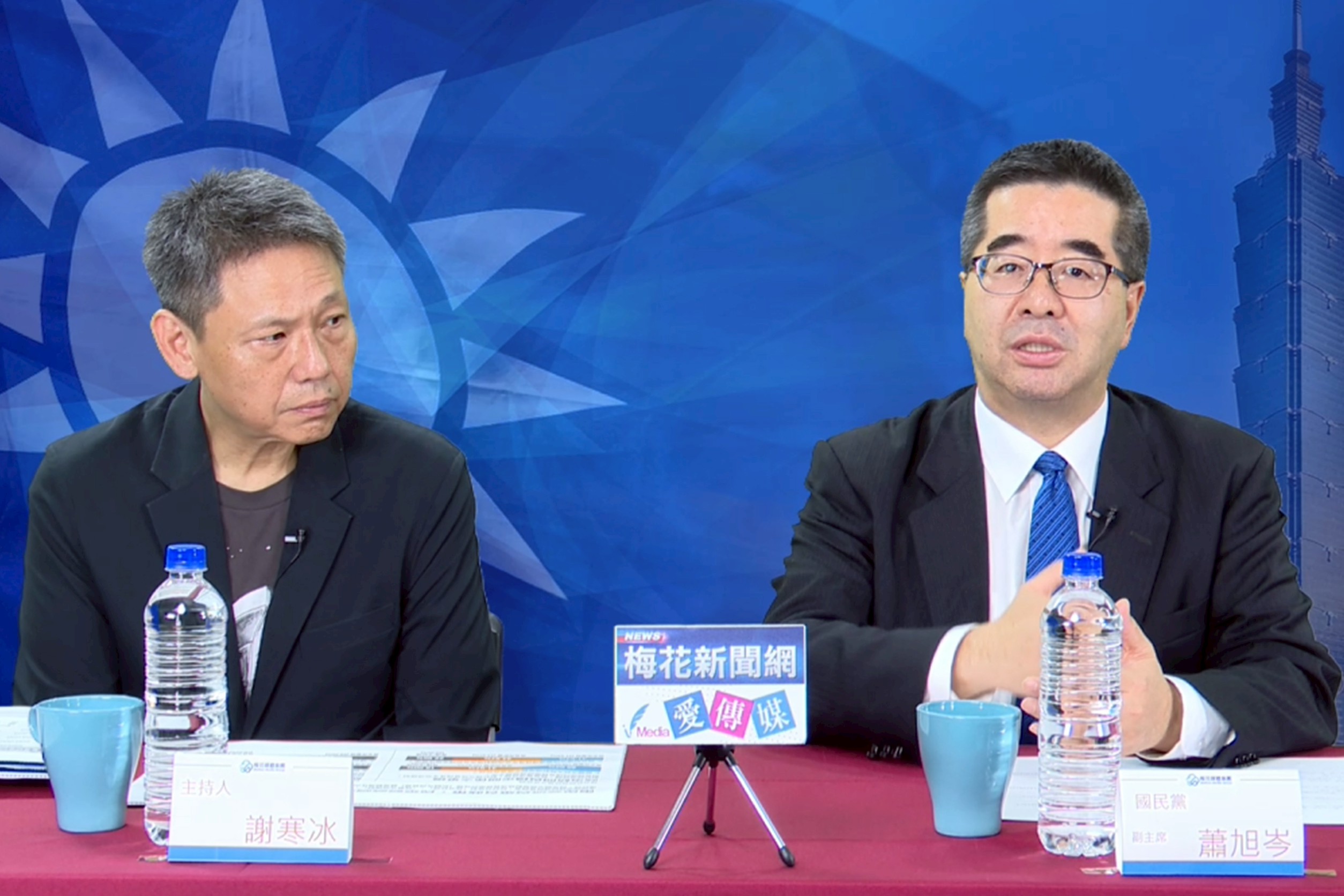 國民黨副主席蕭旭岑(右)14日接受梅花新聞網《寒梅Talk爆》節目專訪時指出,隨著鄭麗文在中山陵的講話、在鄭習會上的應對曝光,黨內的疑慮大幅降低。圖/記者陳思豪攝