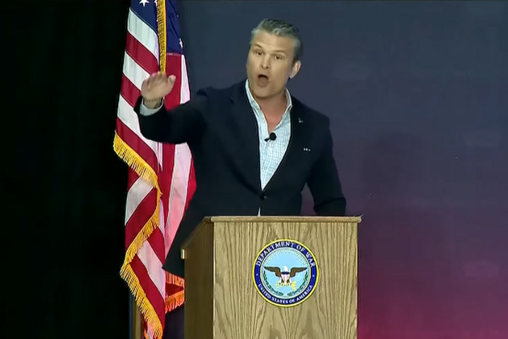 赫格塞斯證實：近200名美軍突入卡拉卡斯捉捕馬杜洛