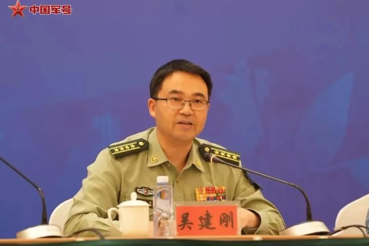 第12屆北京香山論壇論壇籌委會綜合協調組組長吳建剛表示，論壇緊扣「世界反法西斯戰爭勝利80周年和聯合國成立80周年」的重要歷史時刻。圖/取自中國軍號