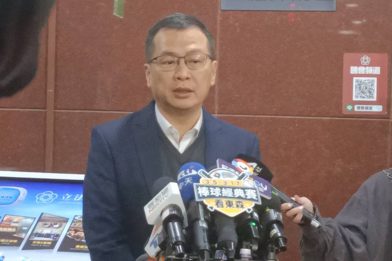 羅智強：黃國昌訪美期間仍與國民黨保持密切聯絡