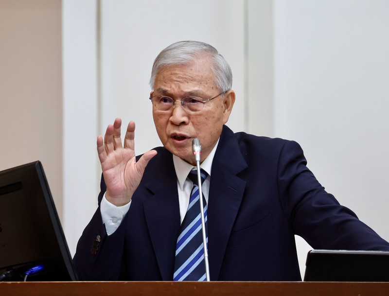 楊金龍曝結巴原因！工程師批瀆職「開先例」：20年來最糟央行總裁