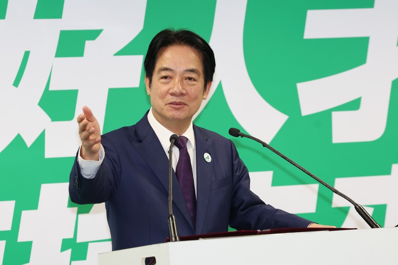 TVBS民調／賴清德執政2周年滿意度38％「比蕭美琴低」、51％對未來施政沒信心