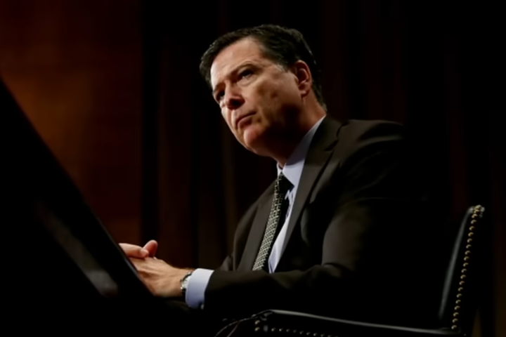 批柯米案是政治報復 逾百名美國前司法部官員聯名籲撤銷起訴