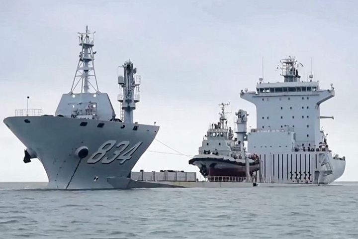 廣州黃埔造船廠現神秘新艦　疑似大陸「半潛式武庫艦」雛形曝光