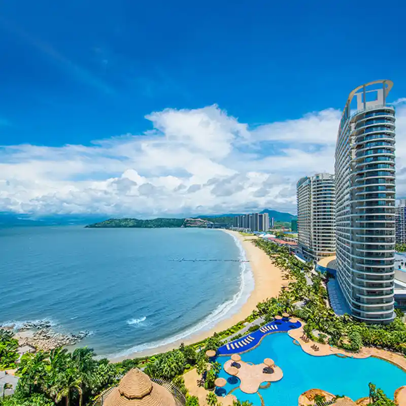 碧桂園的十里銀灘，過去一套至少都100多萬人民幣起跳，據稱如今已腰斬，甚至十幾、二十萬都買得到。圖／取自搜狐