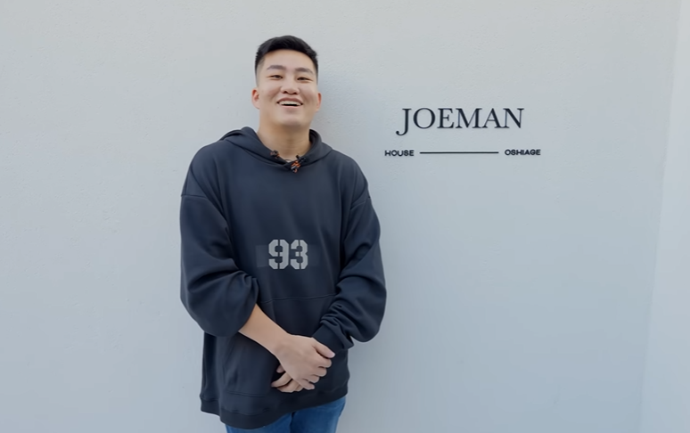 Joeman 15日在頻道發布新影片，向大家宣布自己在日本東京都墨田區押上買房了。圖/翻攝自Joeman YouTube