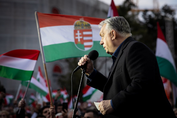 匈牙利大選倒數　奧班連任之路告急　川普透過影片「全面力挺」