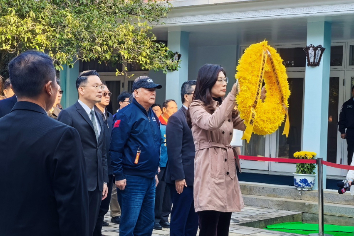 蔣經國逝世38周年　鄭麗文謁陵喊話：國民黨須為台海和平搭橋
