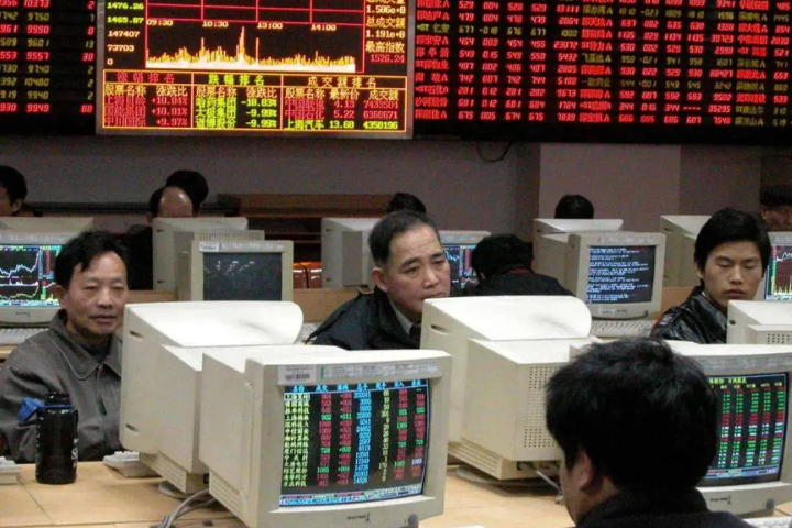 時隔十年!滬指重返4000點 科技股領漲掀多頭新序幕