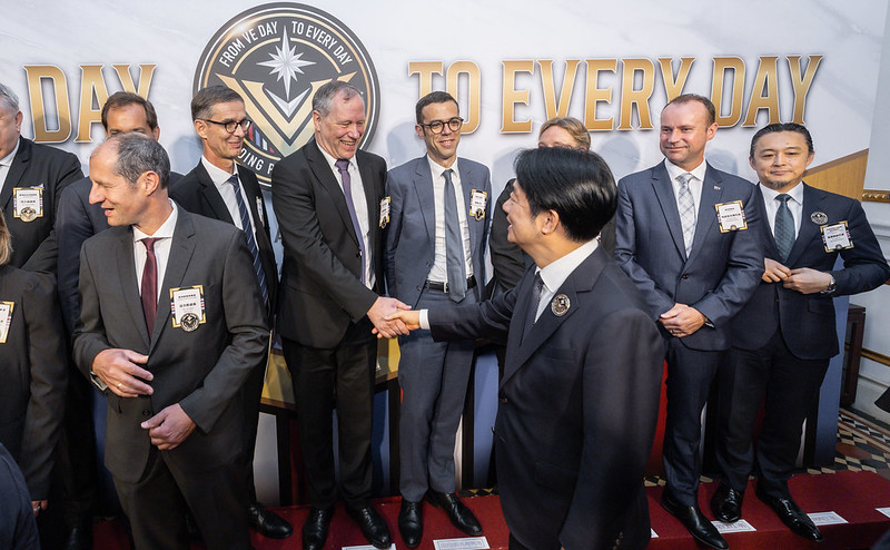 賴總統5月8日在府內辦歐洲勝利80周年紀念，卻不辦中華民國抗戰勝利紀念。圖／取自總統府
