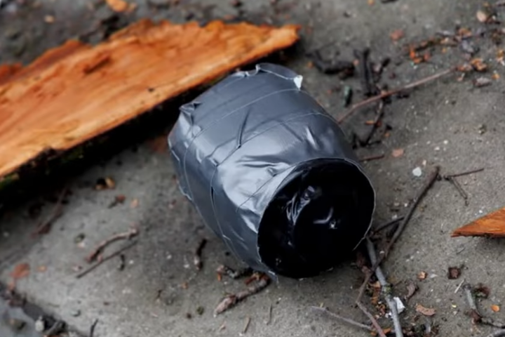 紐約市長官邸外反伊斯蘭、挺穆斯林激戰　示威者丟擲裝置證實為致命爆裂物