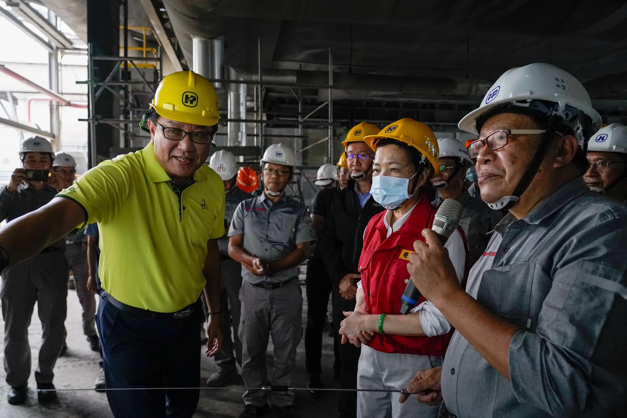 經濟部長王美花指出，核三廠1號除役後，森霸電廠二期以及大潭電廠的第9號和第7號機組將投入運作補缺口。圖/取自經濟部
