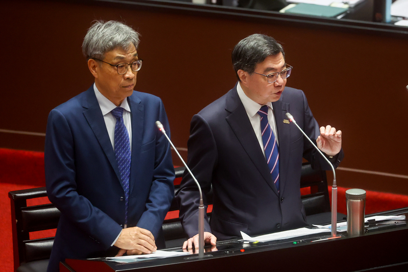 侯漢廷爆：民進黨大放水174項美國農產品農藥殘留標準