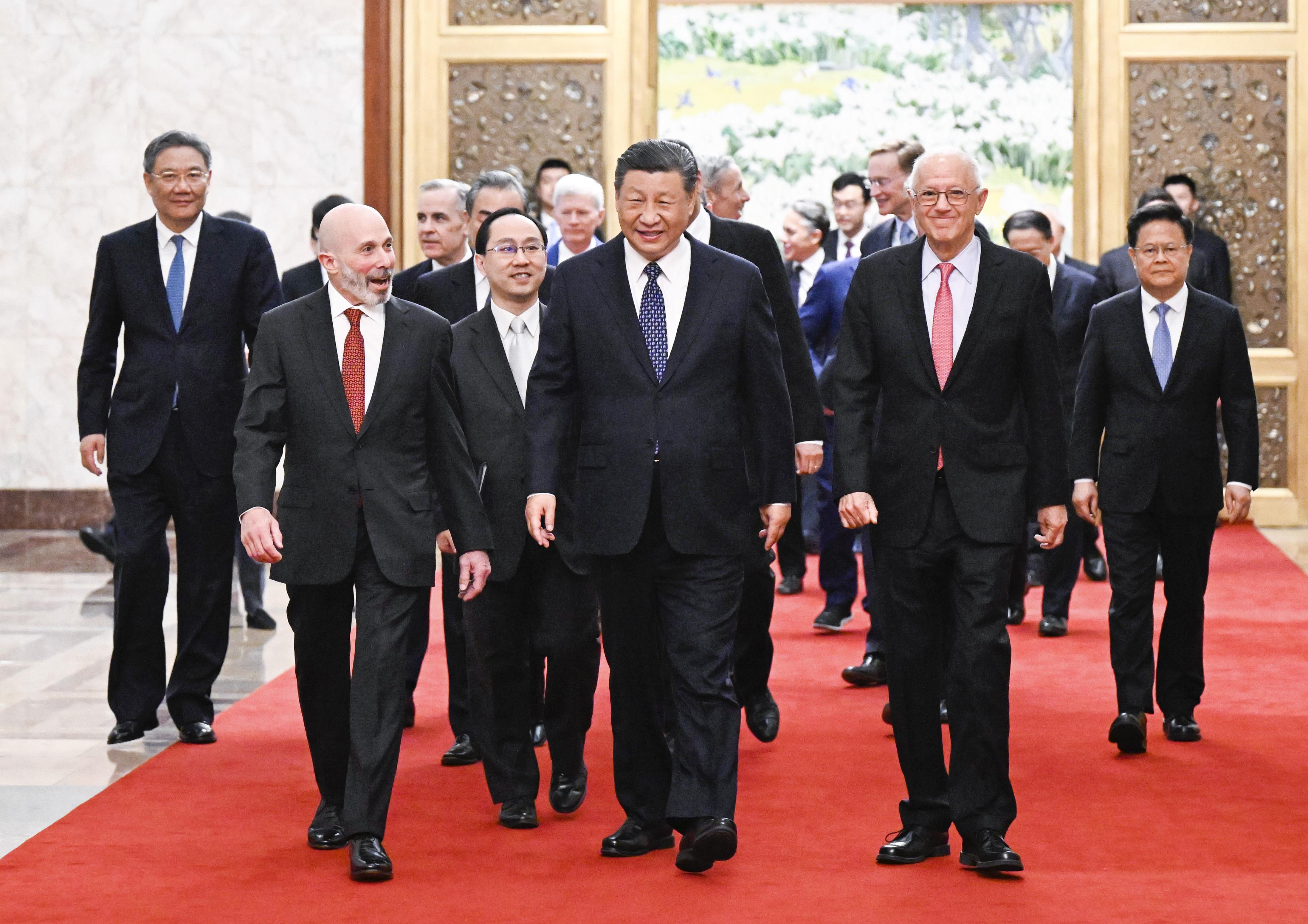 大陸國家主席今天（28日）在北京人民大會堂會見美國工商界代表。圖/取自新華社