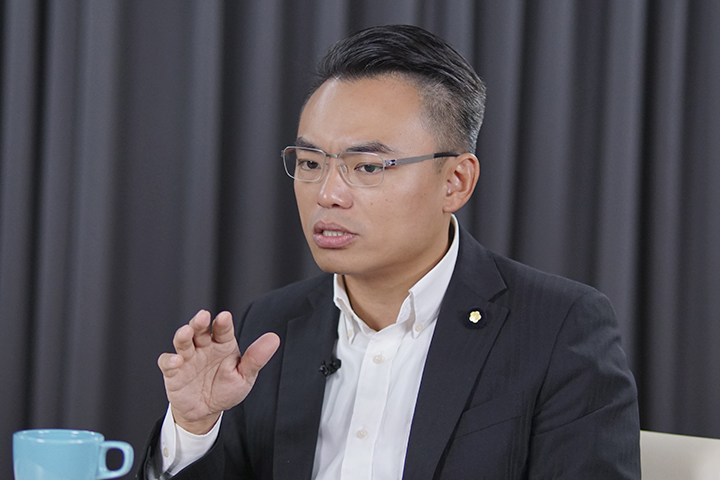 【寒梅Talk爆-11】【有片】洪孟楷：對美關稅前景不明  半年內恐現倒閉潮與失業潮