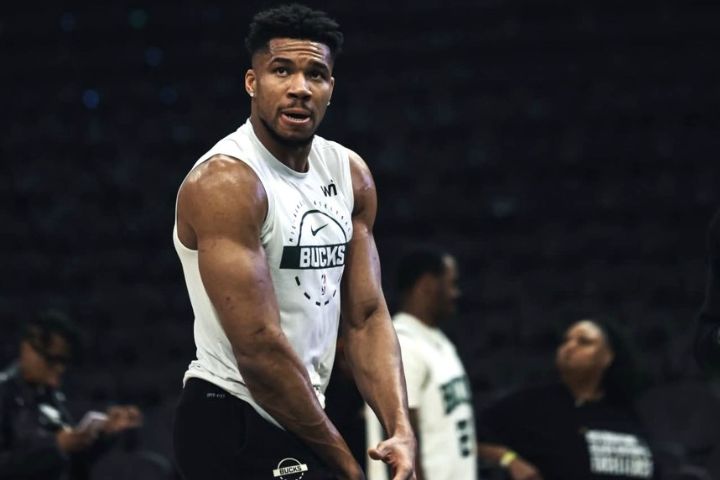 兩屆NBA最有價值球員　公鹿鬆口評估交易「字母哥」　