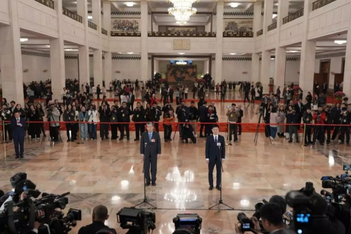 【梅花評論】李強2026政府工作報告：兩岸政策不變　經濟吸引台灣成重點