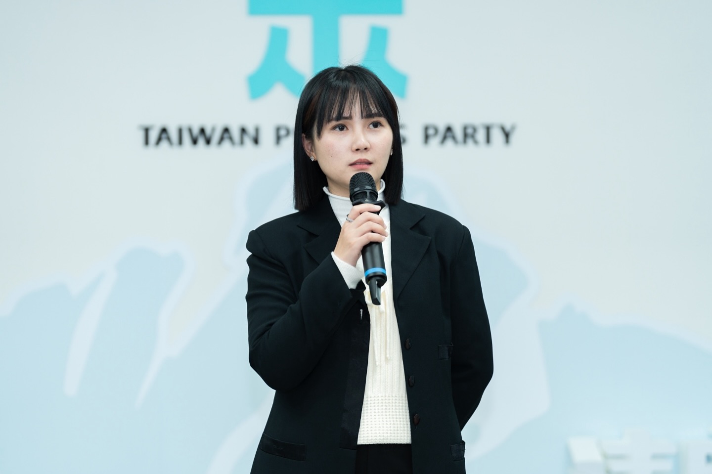 民眾黨發言人吳怡萱曝喜訊 年底將升格為人母