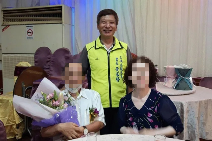 新北三峽區龍恩里長黃家賢（中）說，肇事者（左下）熱心公益，因有心臟病史，懷疑會不會是心臟疾病導致車禍。圖/取自黃家賢臉書