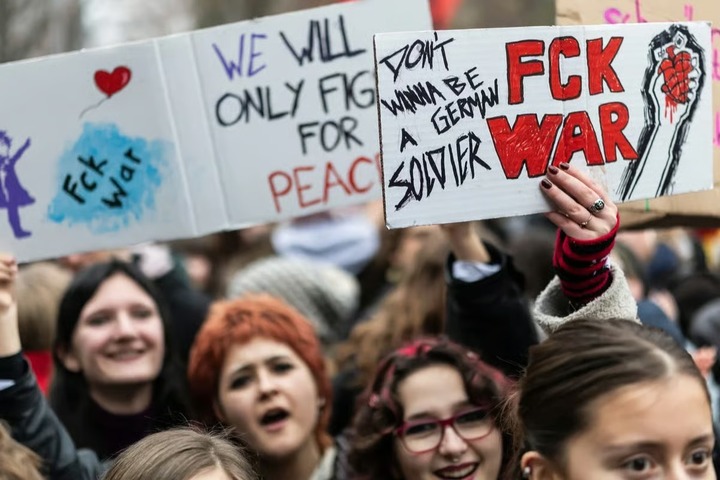 數萬德國Z世代走上街頭抗議擴大徵兵　「寧願被俄羅斯佔領」