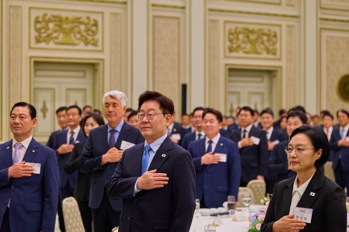 民怨堆積李在明滿意度連7周下跌　上任來首度低於4成
