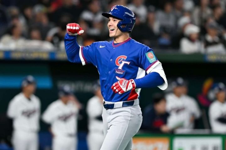 費爾柴德手感火燙連5戰敲安　守護者3A再見安打逆轉勝