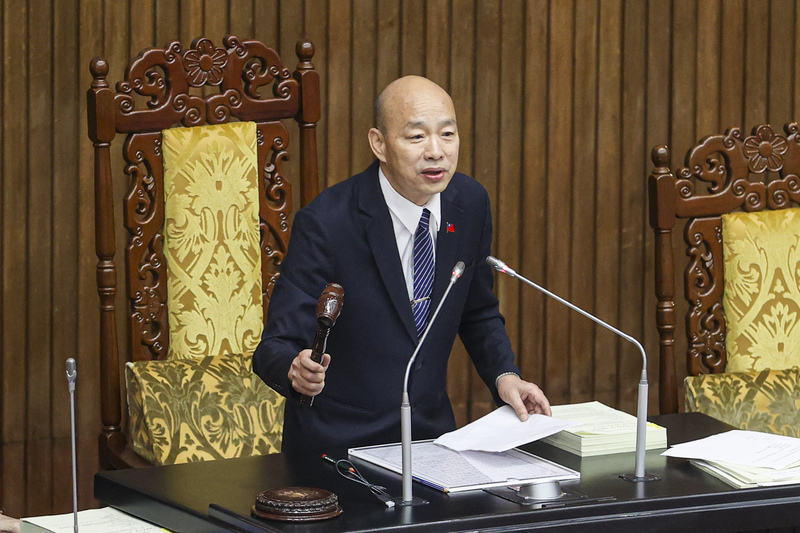 韓國瑜深夜發文悼彭振聲妻 黃國昌：感謝正義之聲